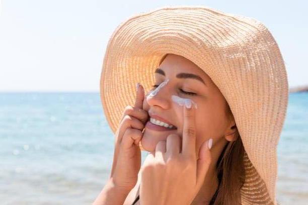 CET ETE SORTEZ PROTEGE VOTRE PEAU, A LA PLAGE, EN VILLE, OU A LA CAMPAGNE !